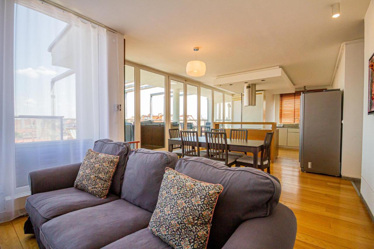 Luxury Apartment With Balcony In Downtown Budapeşte Dış mekan fotoğraf