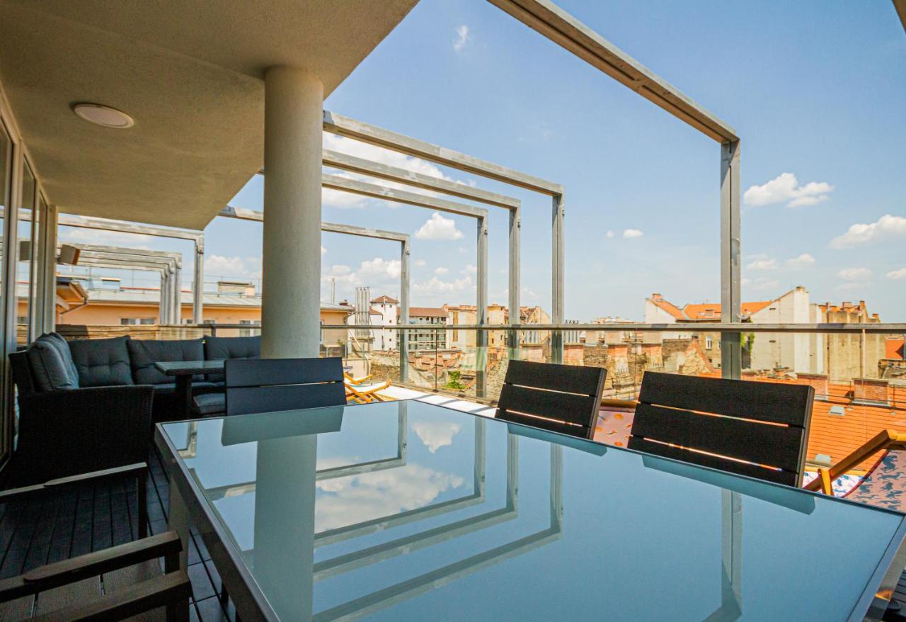 Luxury Apartment With Balcony In Downtown Budapeşte Dış mekan fotoğraf
