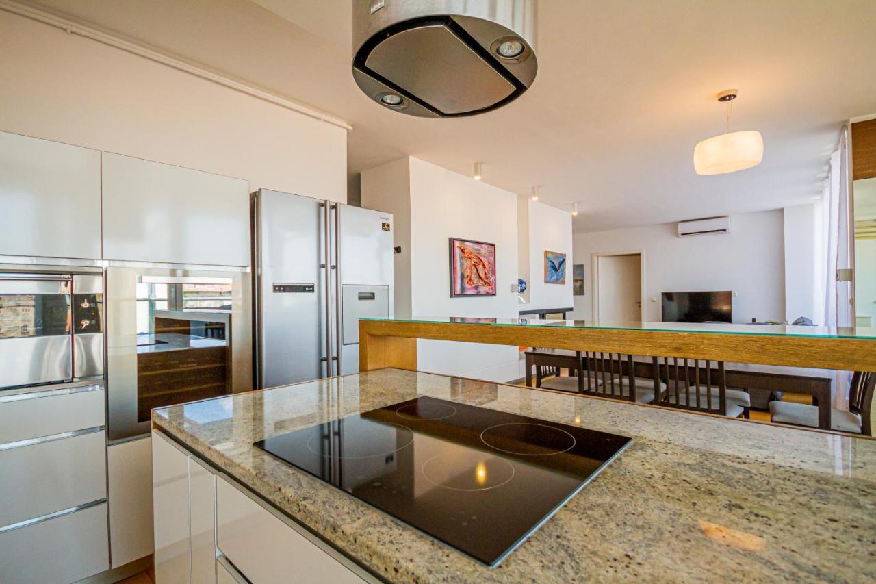 Luxury Apartment With Balcony In Downtown Budapeşte Dış mekan fotoğraf