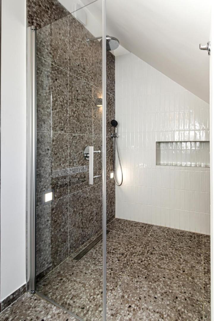 Luxury Apartment With Balcony In Downtown Budapeşte Dış mekan fotoğraf